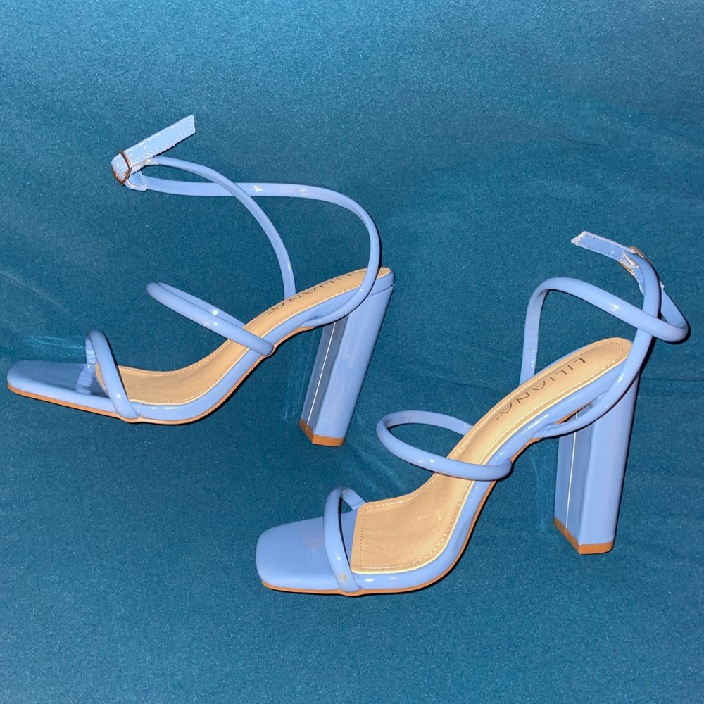 Blue liliana chunky heels never worn